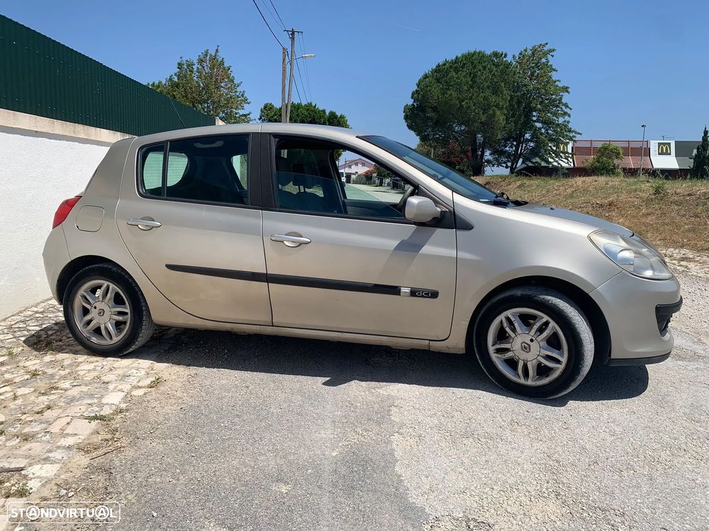 Renault Clio 1.5 dCi Confort - 7