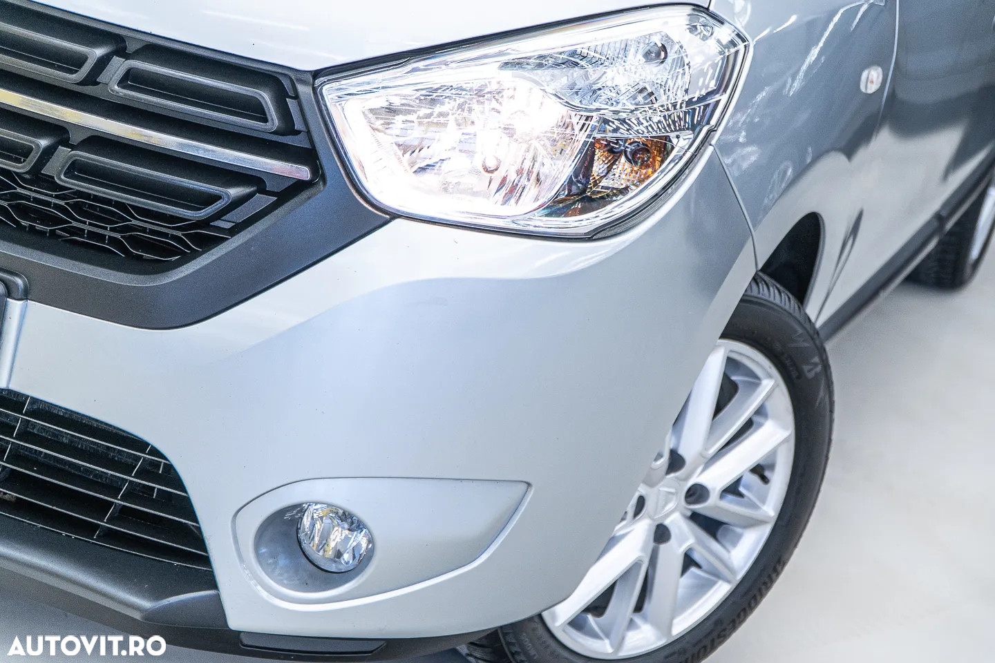 Dacia Lodgy TCe 130 GPF Comfort - 34