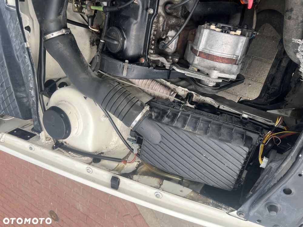 Volkswagen Jetta 1.8 CL - 25