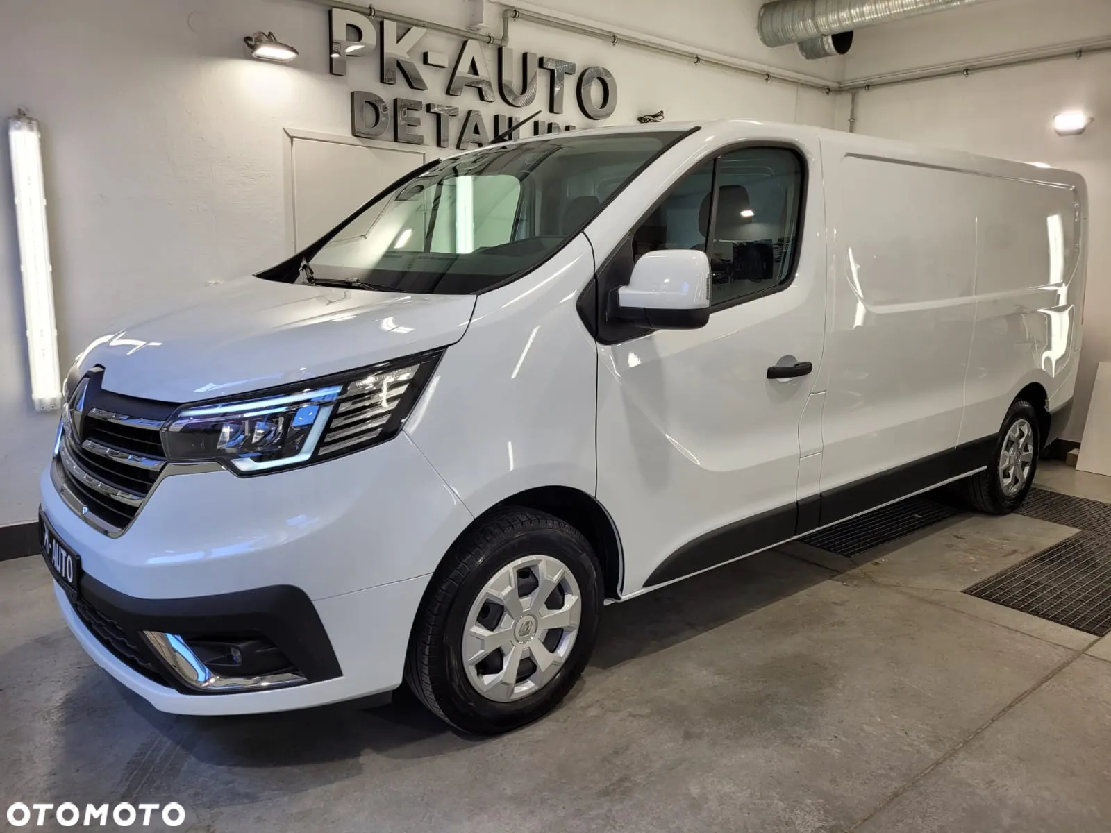 Renault Trafic - 6