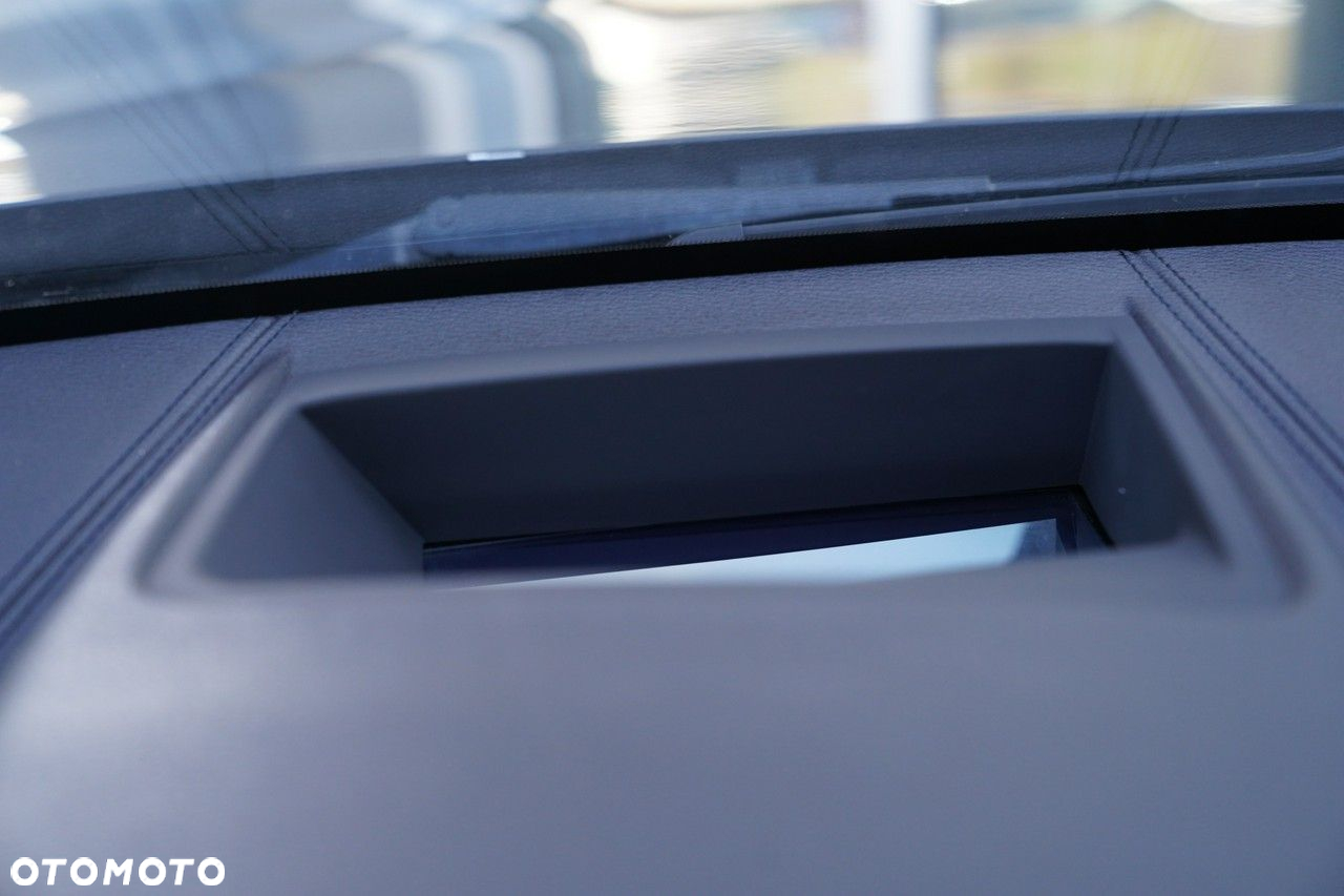 BMW X1 - 36