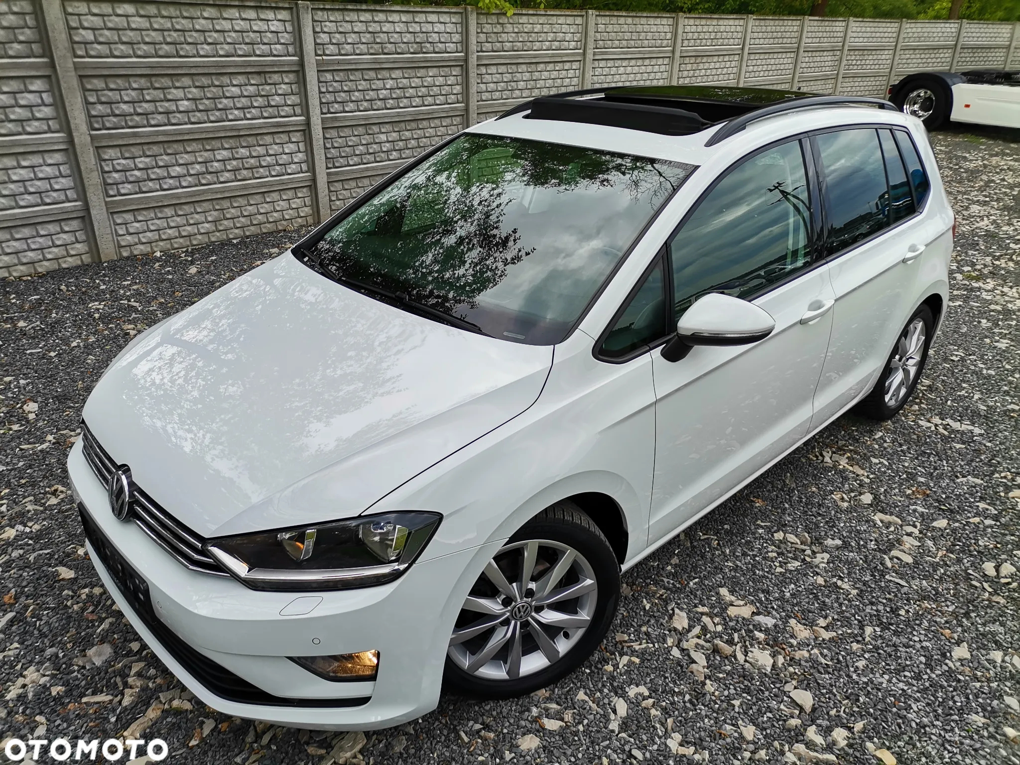 Volkswagen Golf 1.6 BlueTDI Comfortline - 28