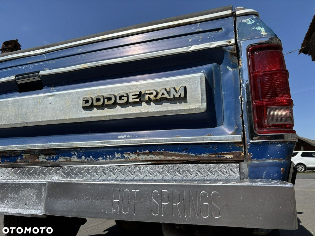 Dodge RAM - 18