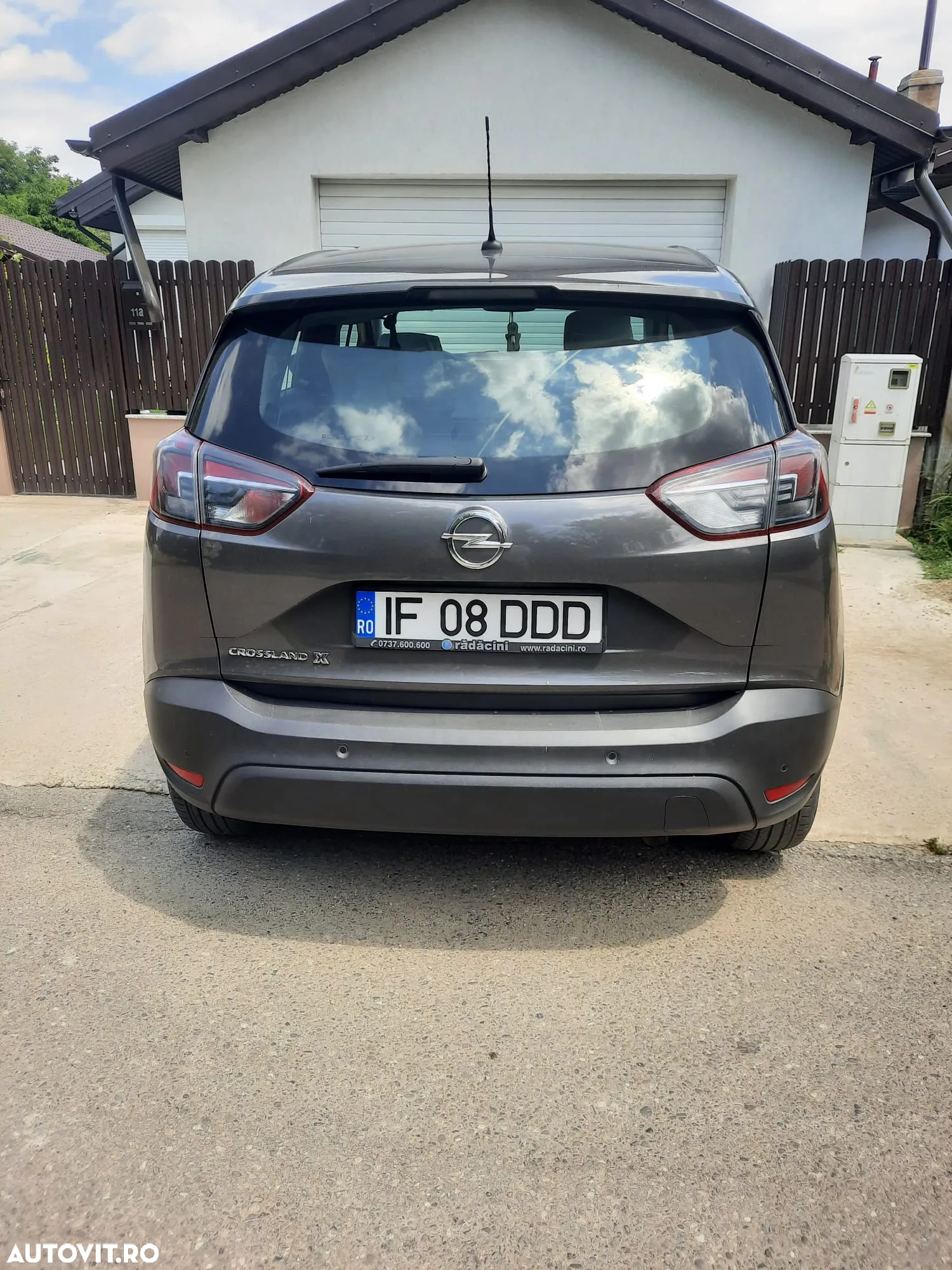Opel Crossland - 2