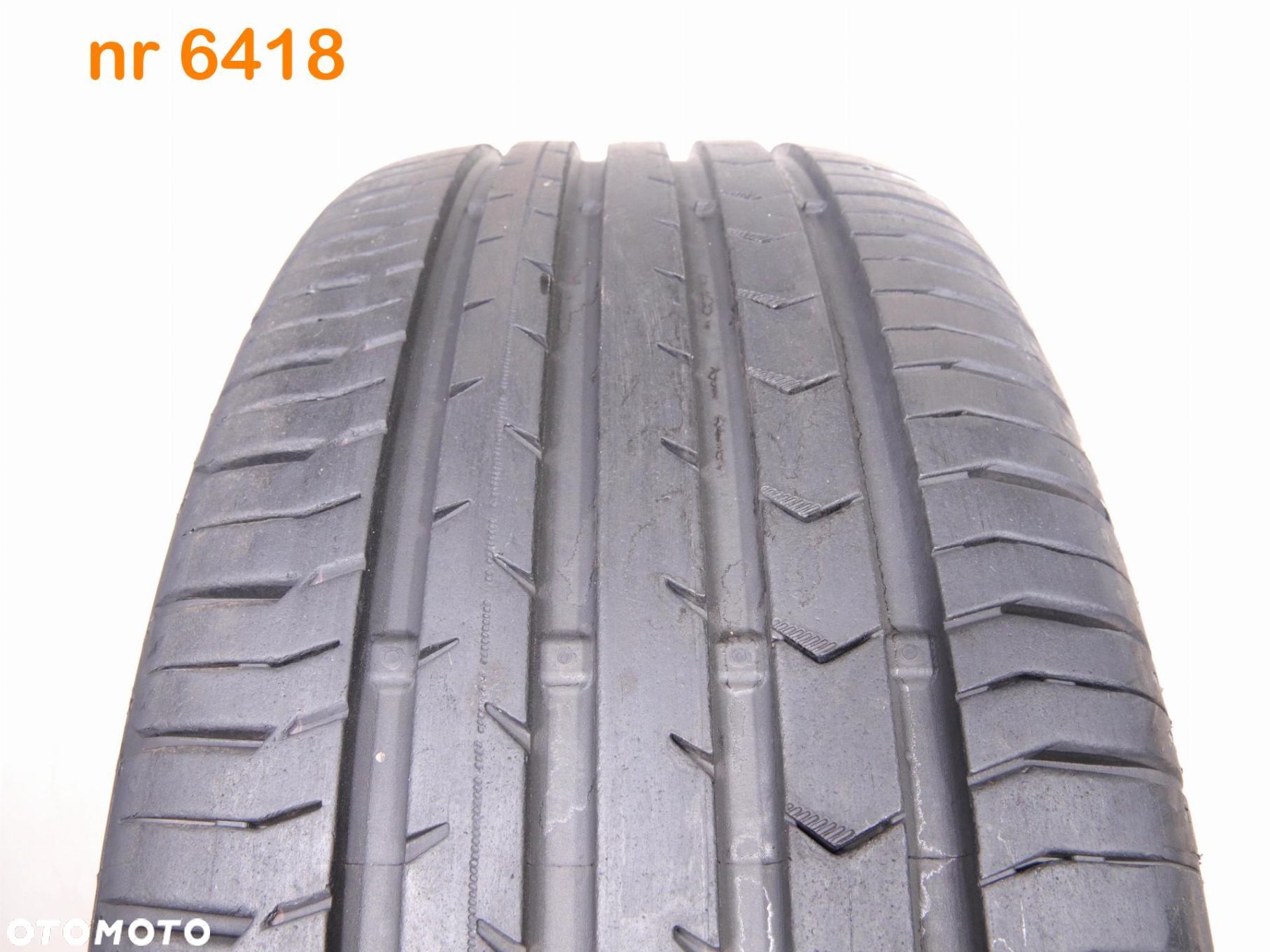 Continental ContiPremiumContact 5 215/60 R17 - 1
