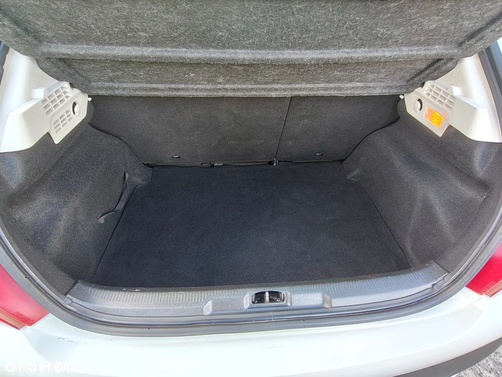 Peugeot 207 75 Urban Style - 25