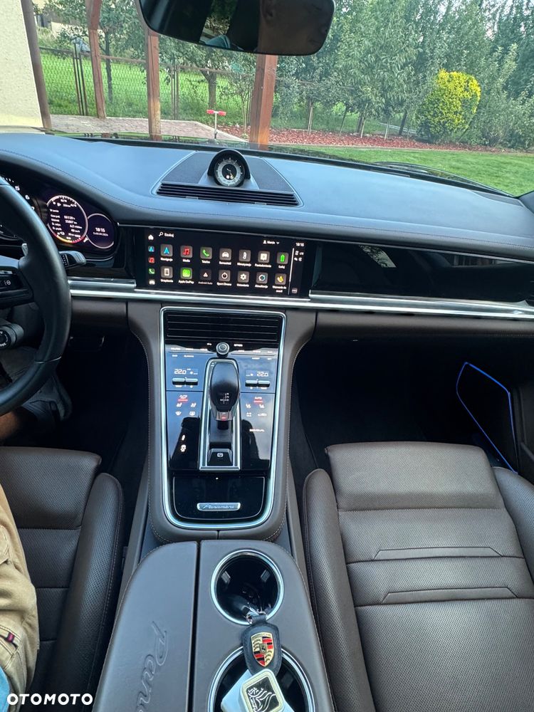 Porsche Panamera - 3