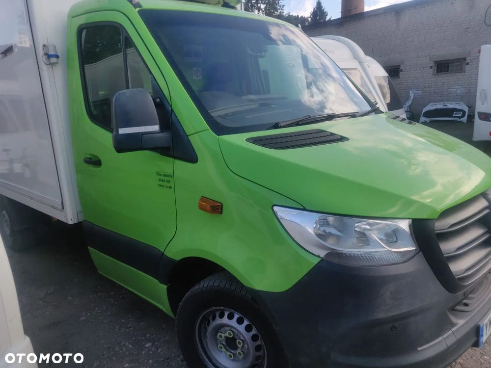 Mercedes-Benz Sprinter - 36