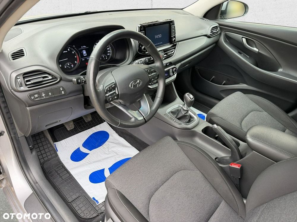 Hyundai i30 2022