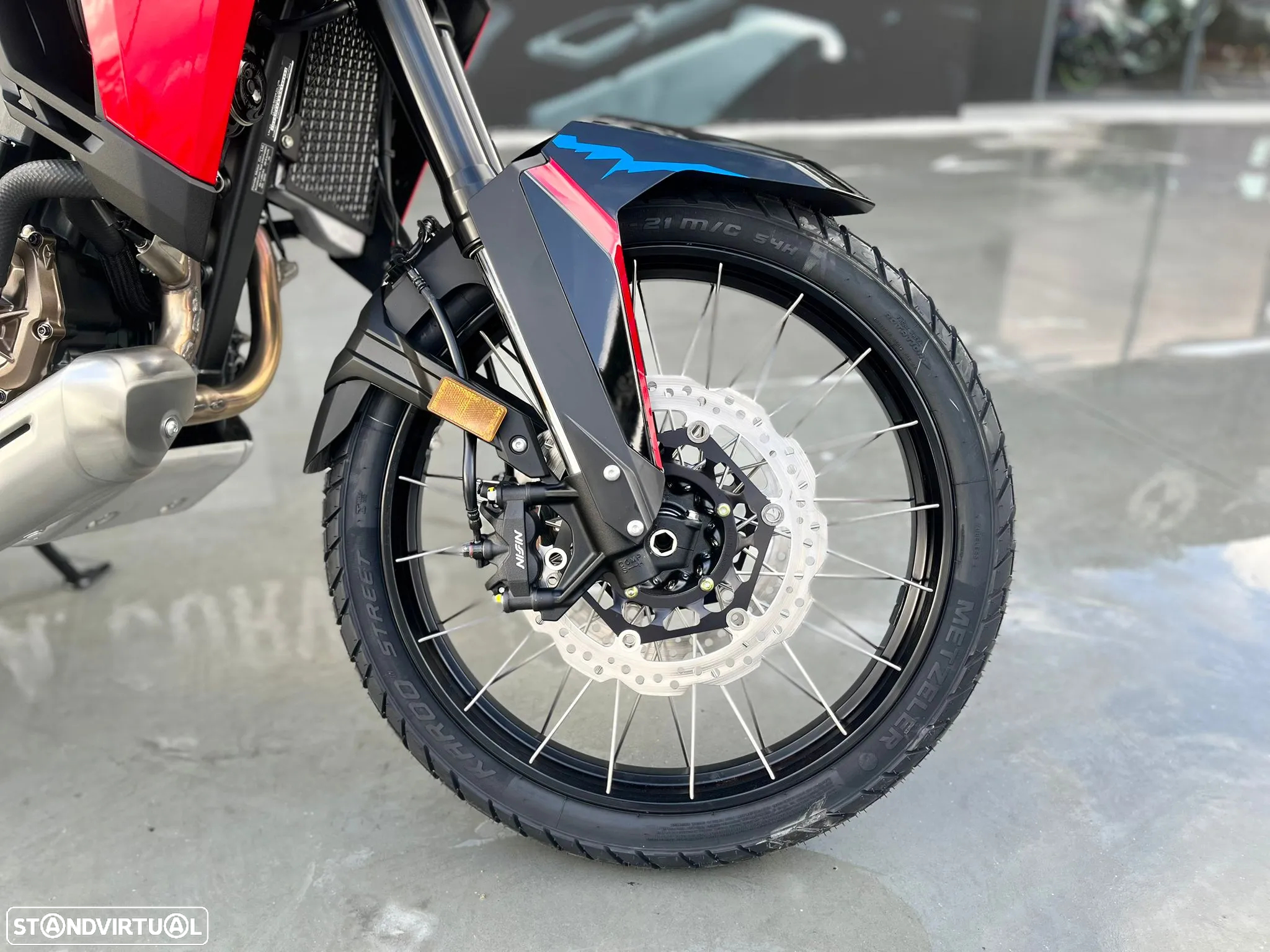 Honda CRF 1100l AFRICA TWIN 2025 - 11