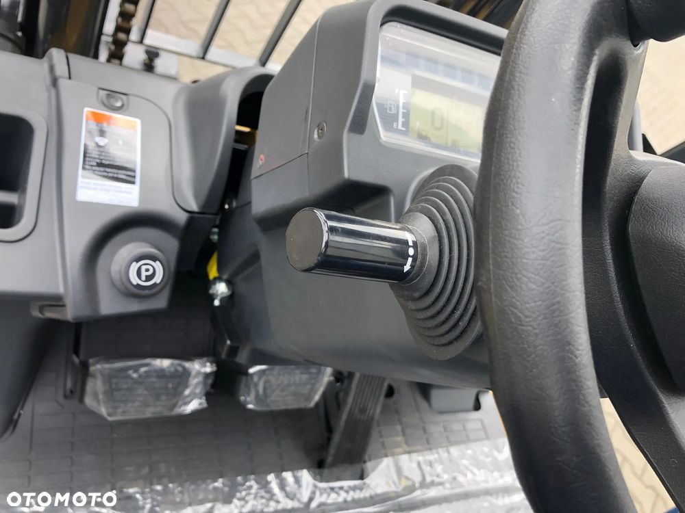 Caterpillar GP50CN3 - 19