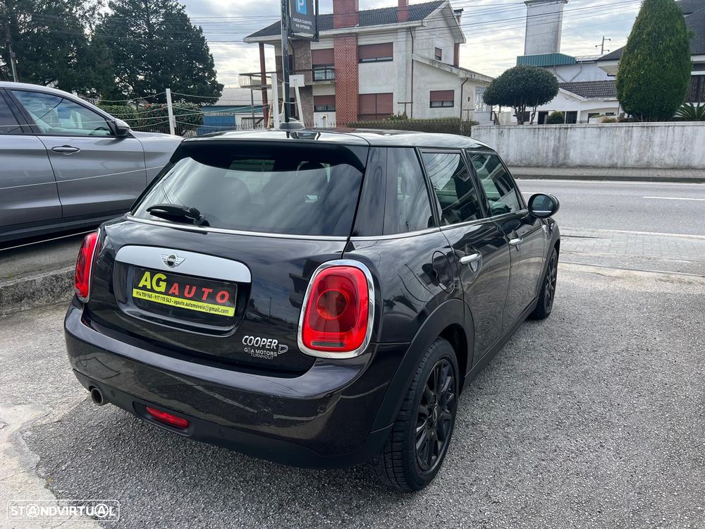 MINI 5 Portas Cooper D - 2