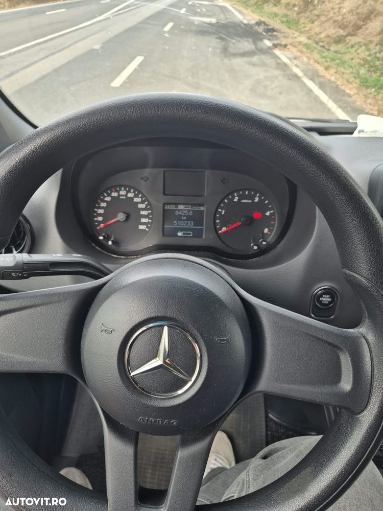 Mercedes-Benz Sprinter - 6