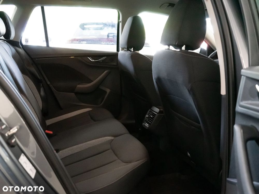 Skoda Kamiq 1.5 TSI Selection DSG - 31
