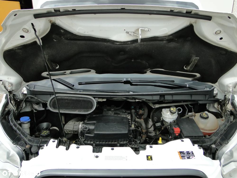 Ford Transit - 32