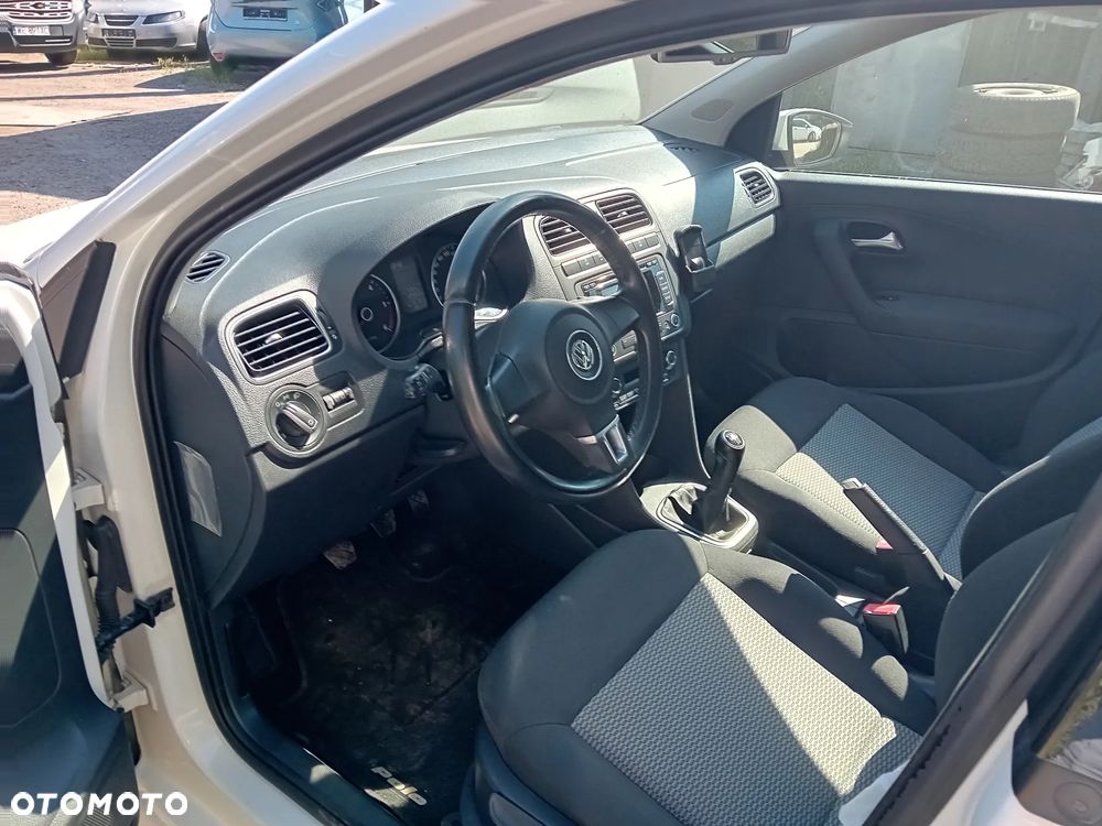 Volkswagen Polo 1.2 TDI Blue Motion 89g - 5