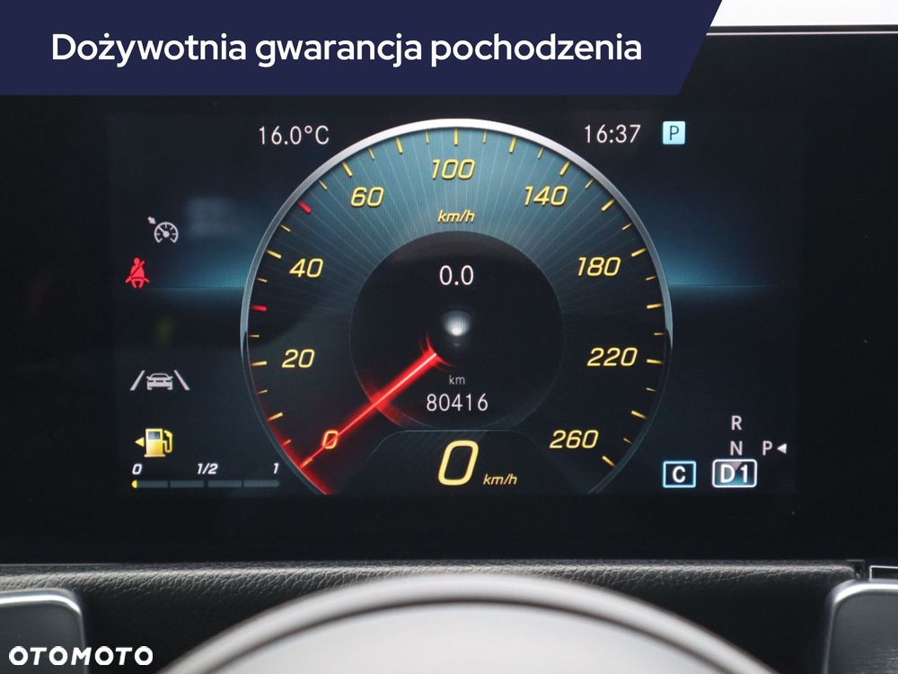 Mercedes-Benz GLB - 13