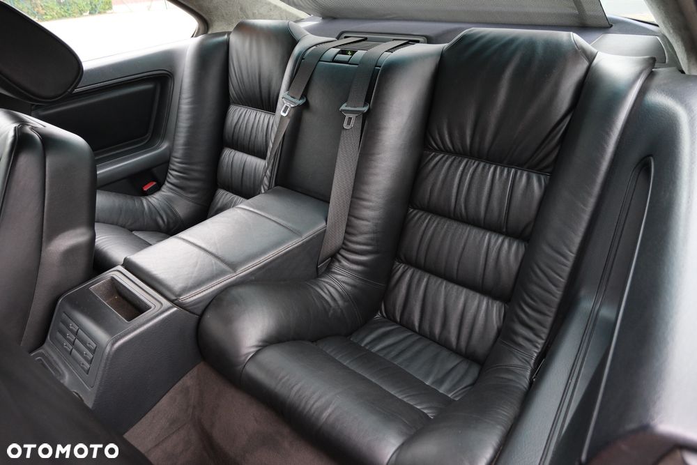 BMW Seria 8 - 23