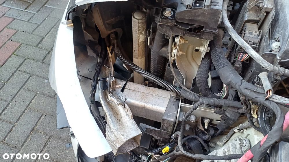 Renault Scenic 2.0 16V 140 CVT Bose Edition - 38