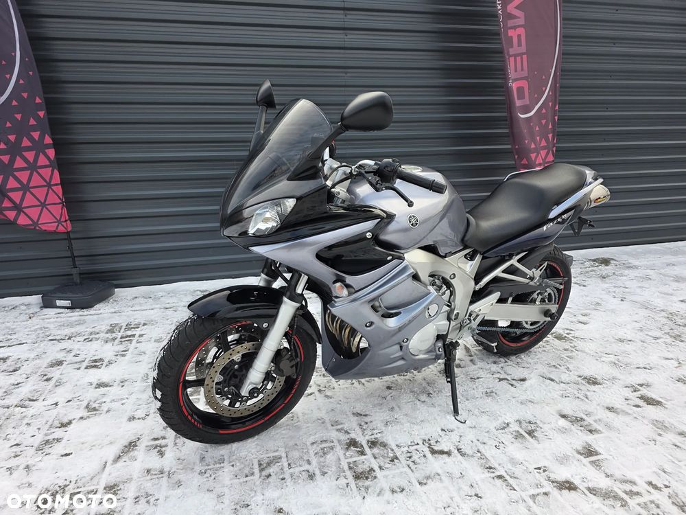 Yamaha FZ6 - 31