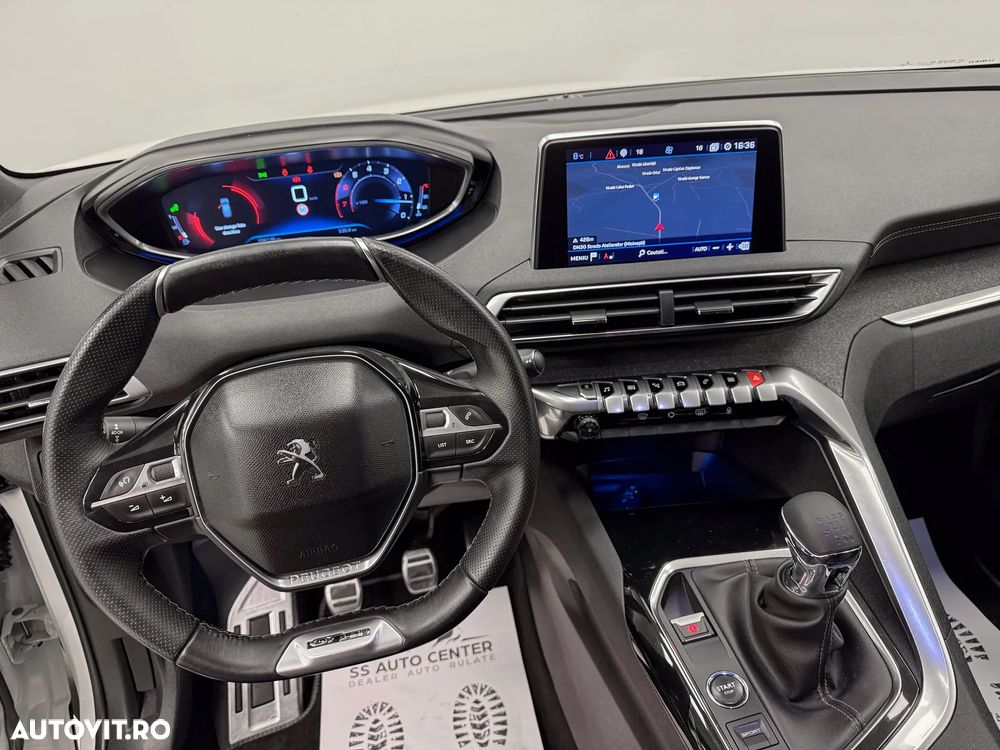 Peugeot 3008 1.2 PureTech Turbo S&S GT-Line - 32