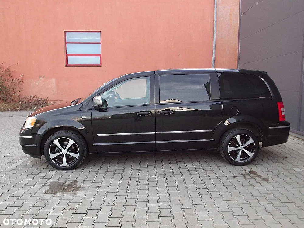 Chrysler Grand Voyager 2.8 CRD Limited - 19