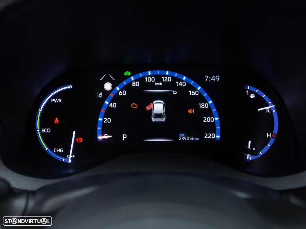 Toyota Yaris Cross 1.5 HDF Comfort Plus - 19