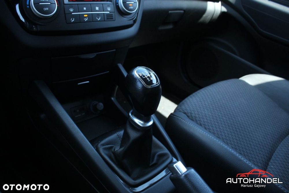 Kia Ceed - 15