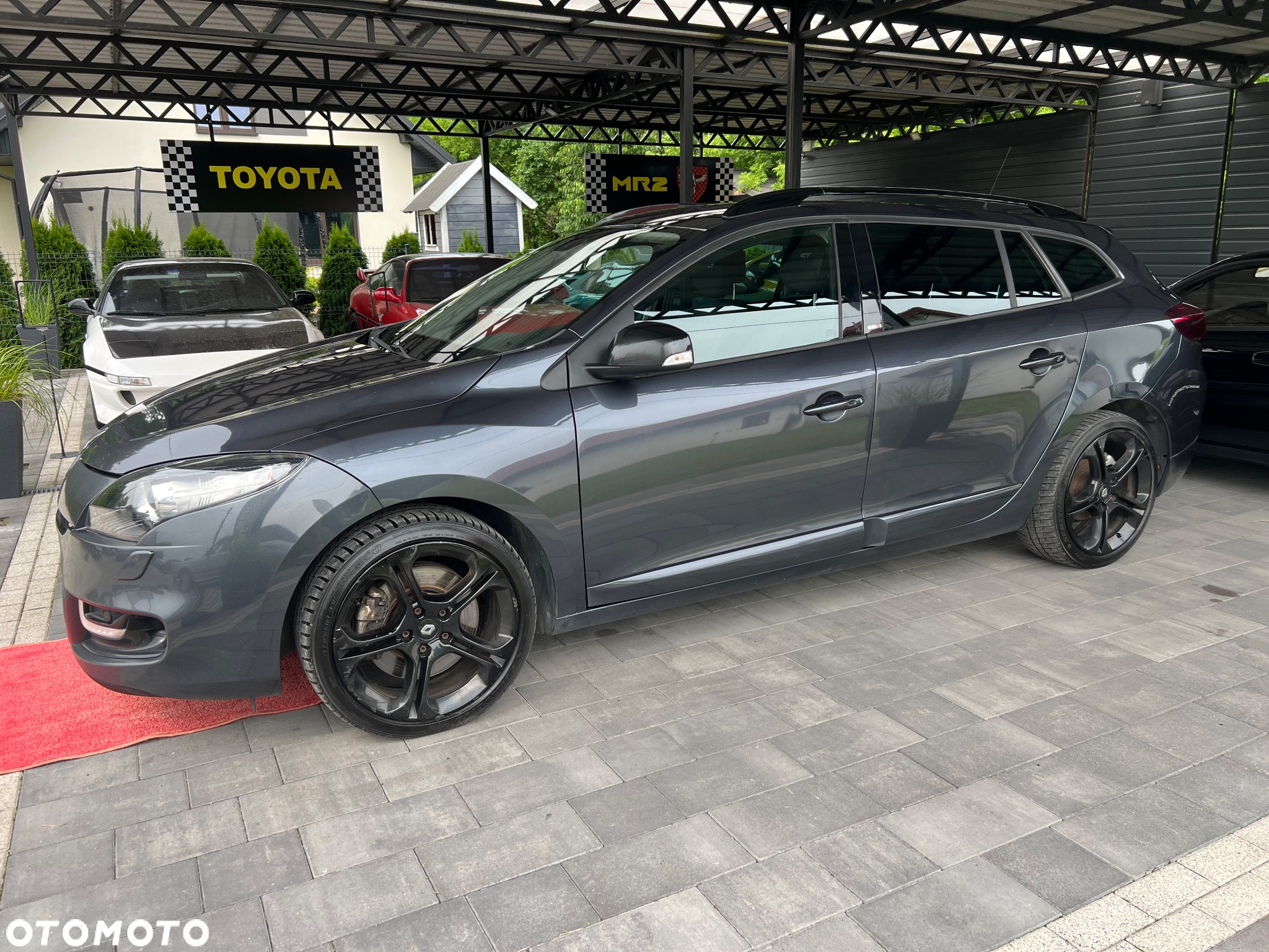 Renault Megane Grandtour TCe 220 Start & Stop GT 220 - 37