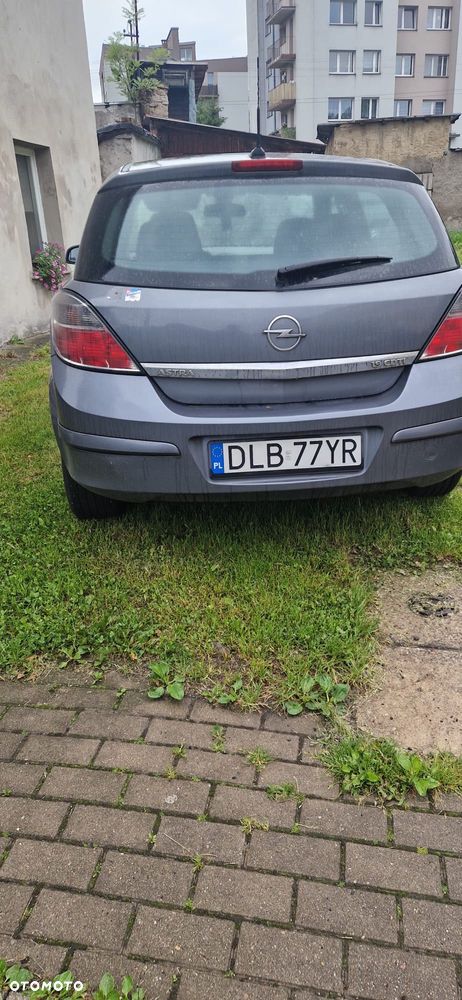 Opel Astra - 2