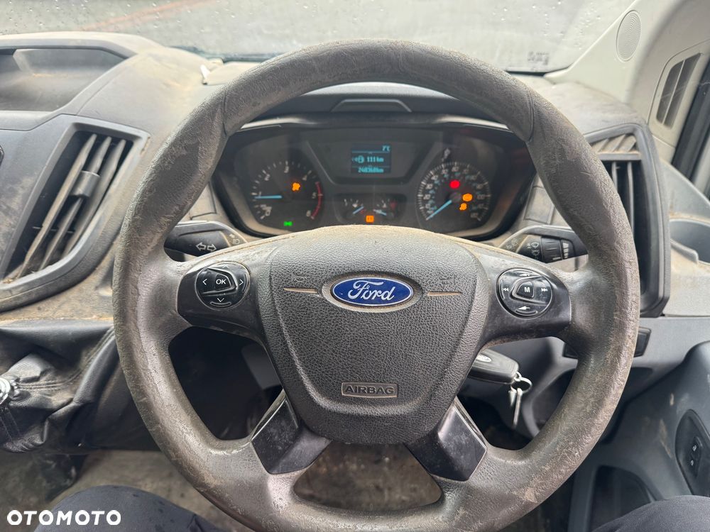 Ford Transit 2.0 Ecoblue TDCi 170 kM L3H3 - 19