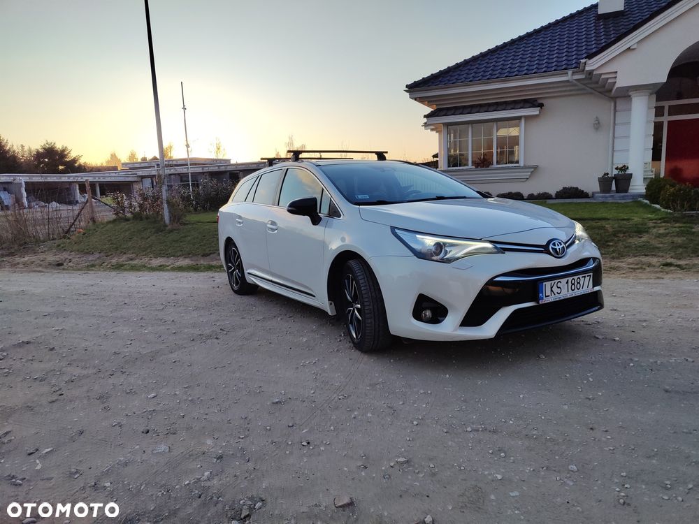 Toyota Avensis 1.8 Selection - 2
