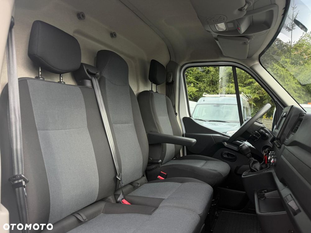 Renault INTERSTAR / 2.3D 150KM / L3H2 / NOWE OPONY / KAMERA / NV400 / MASTER / FV23% / - 22