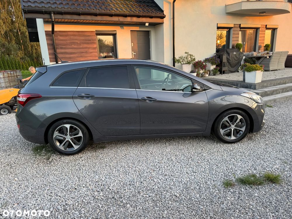 Hyundai i30 - 17