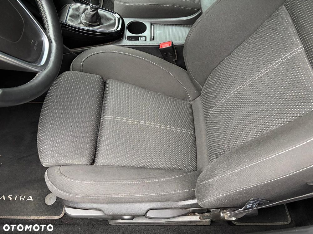 Opel Astra 1.6 CDTI DPF ecoFLEX TourerStart/Stop Exklusiv - 16