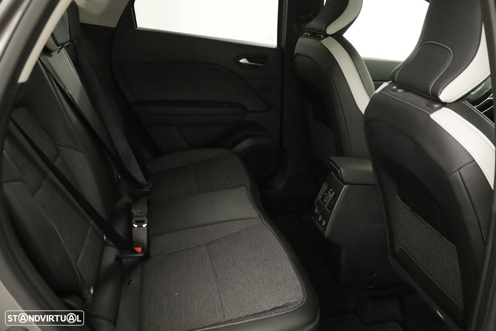 Renault Captur 1.0 TCe Techno - 23