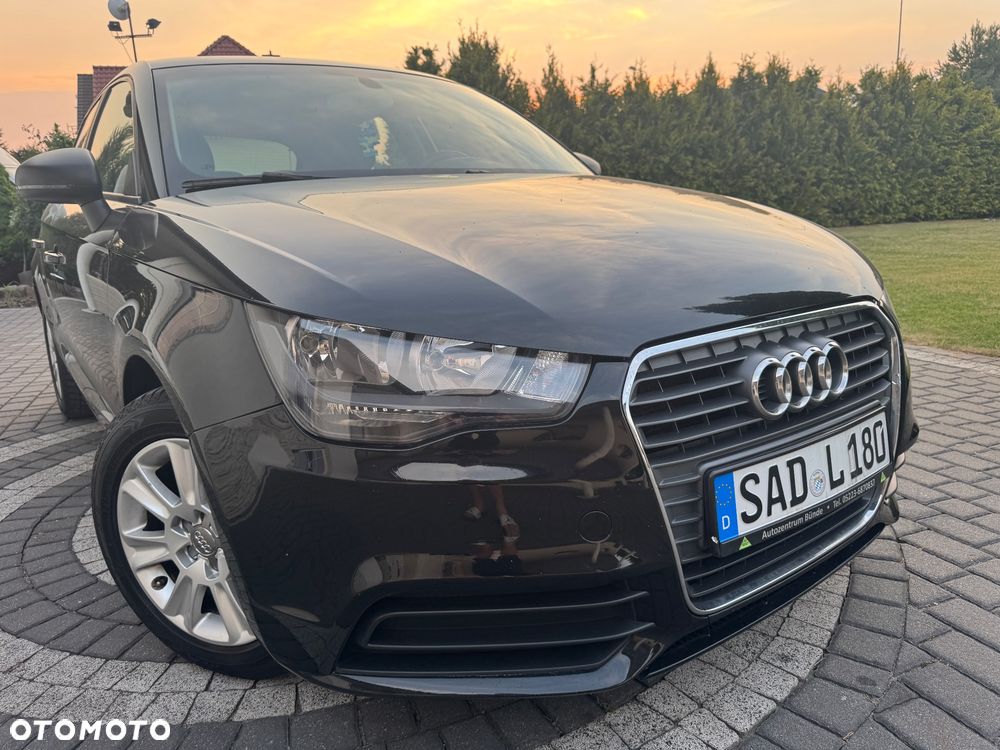 Audi A1 Sportback 1.2 TFSI Attraction - 1