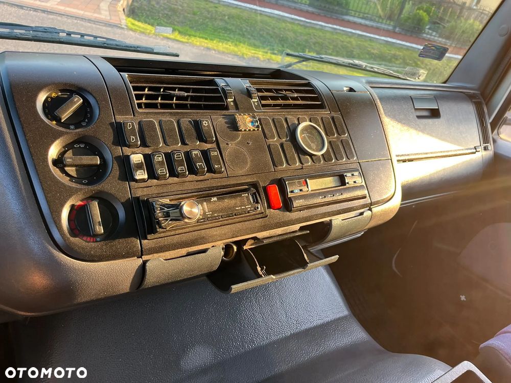 Mercedes-Benz ATEGO 1528 MOTOR poi 6374 KABINA SYPIALNA FIRANKA DŁUGI  8,60 m - 16