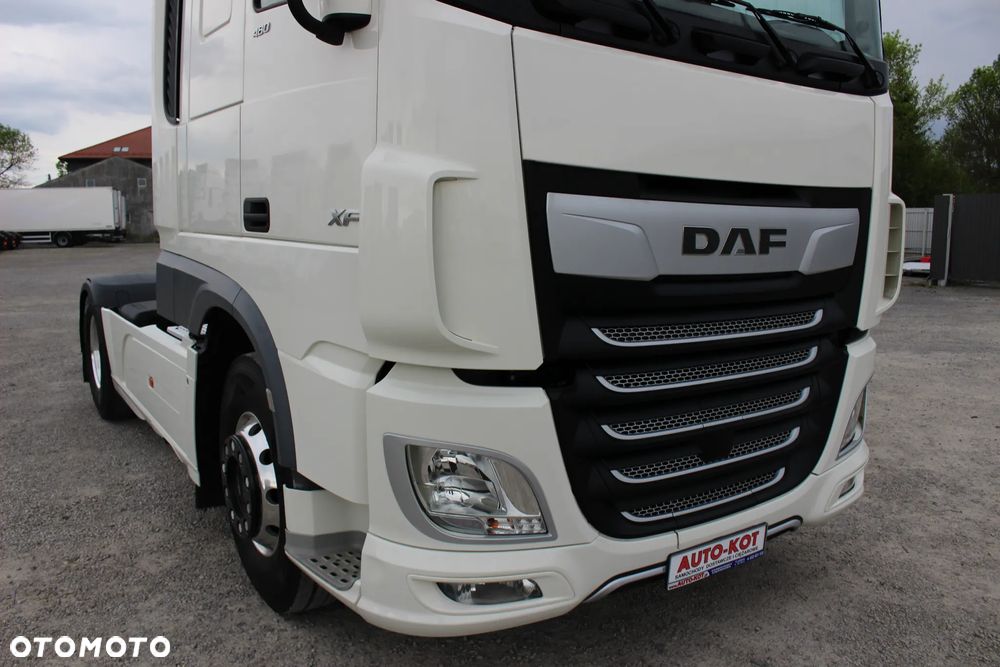 DAF XF 106.480 /LODÓWKA / OPONY 90% / RETARDER/KLIMA POSTOJOWA /**SERWIS FR **/ IDEALNY STAN / - 21
