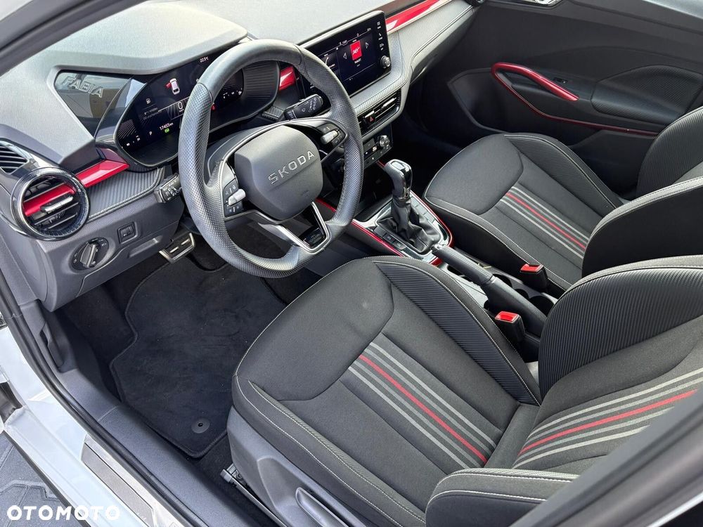 Skoda Fabia - 11