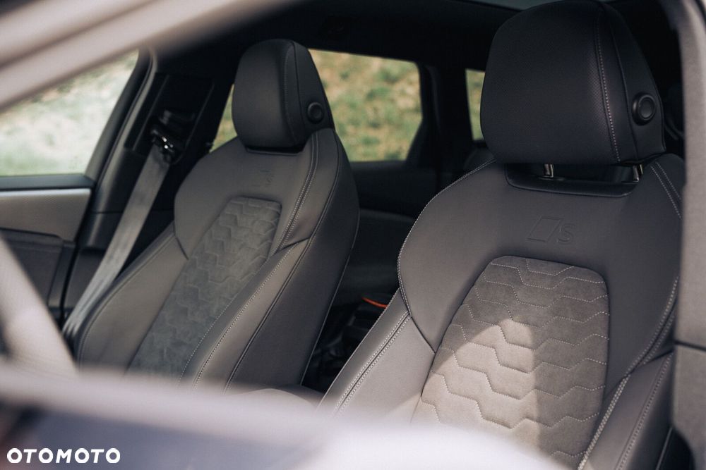 Audi A6 Sportback e-tron - 16