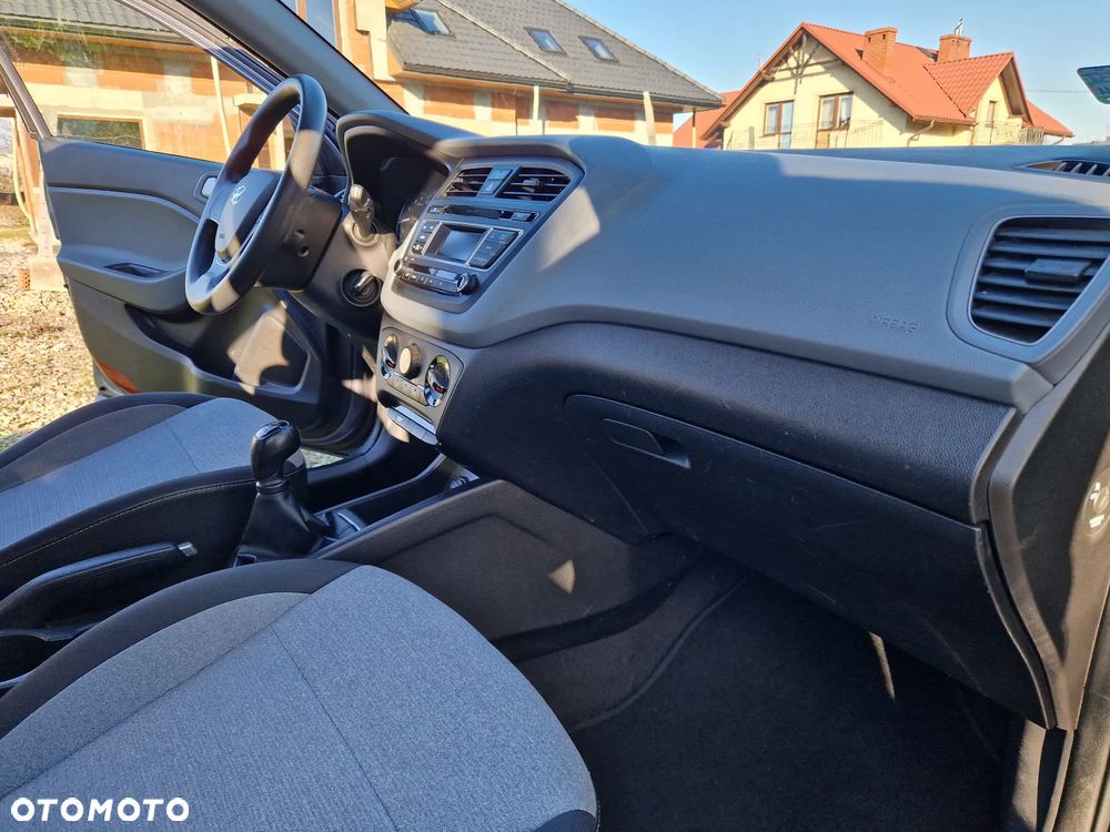 Hyundai i20 1.2 Comfort - 39