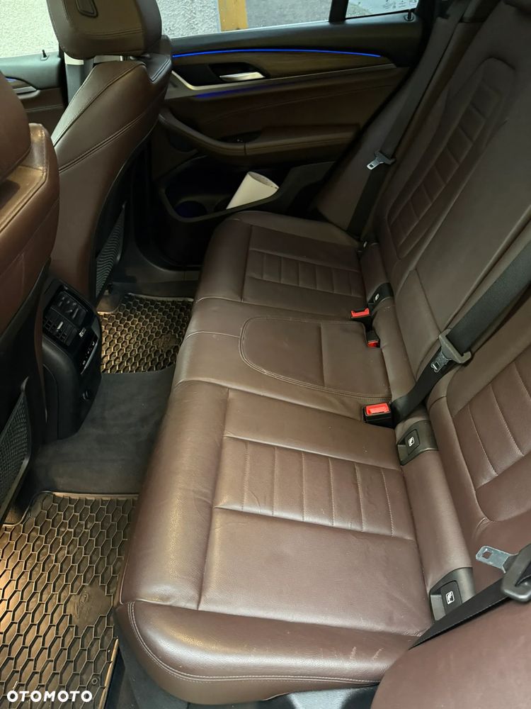 BMW X3 xDrive20d xLine - 10