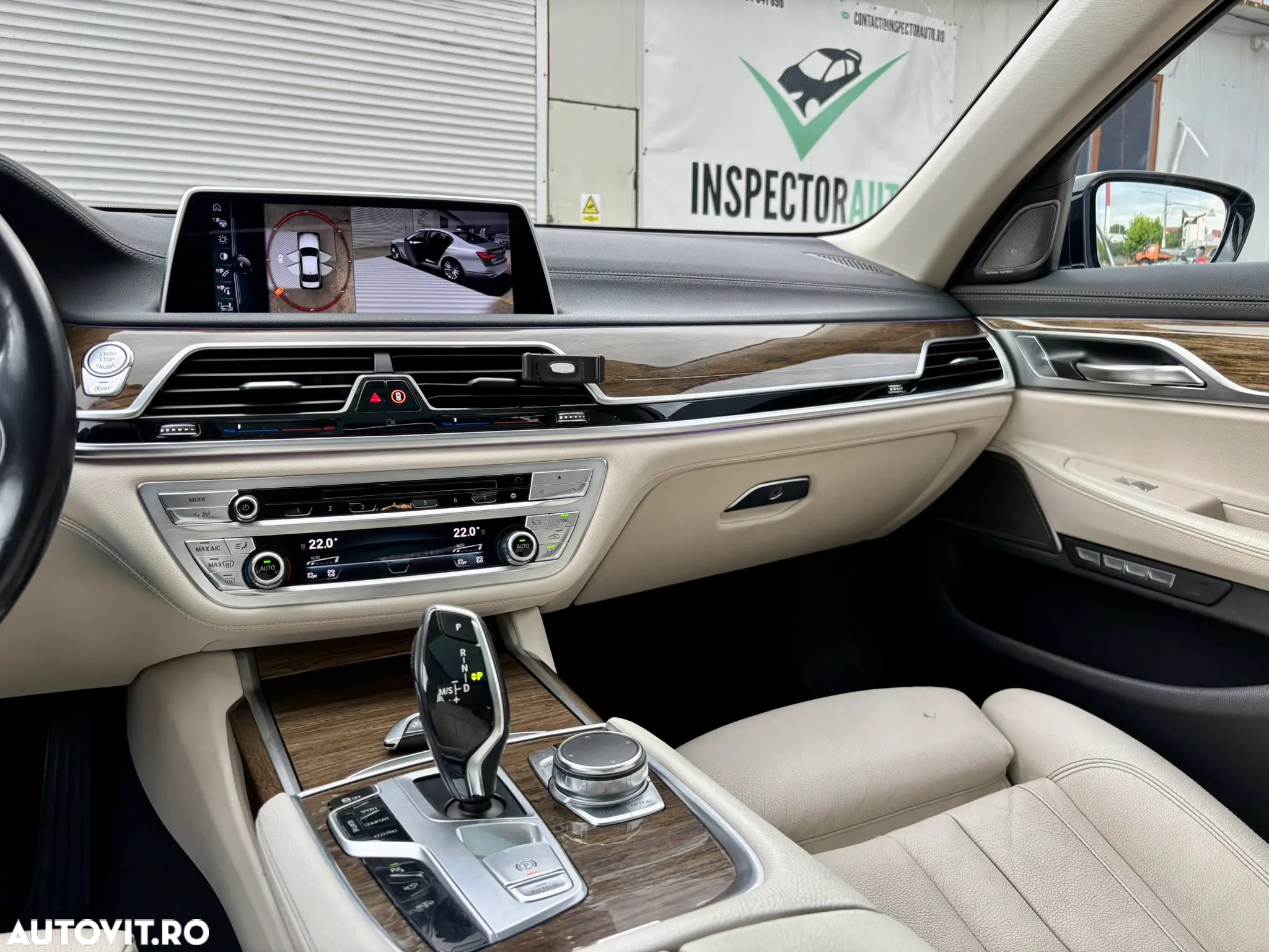 BMW Seria 7 730d xDrive - 24