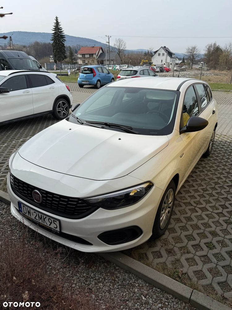 Fiat Tipo 1.4 16v Easy EU6d - 3