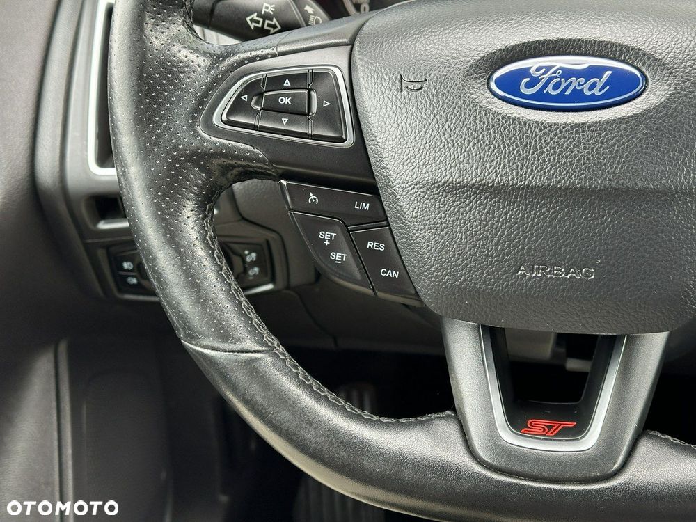Ford Focus 2.0 TDCi ST-2 - 20