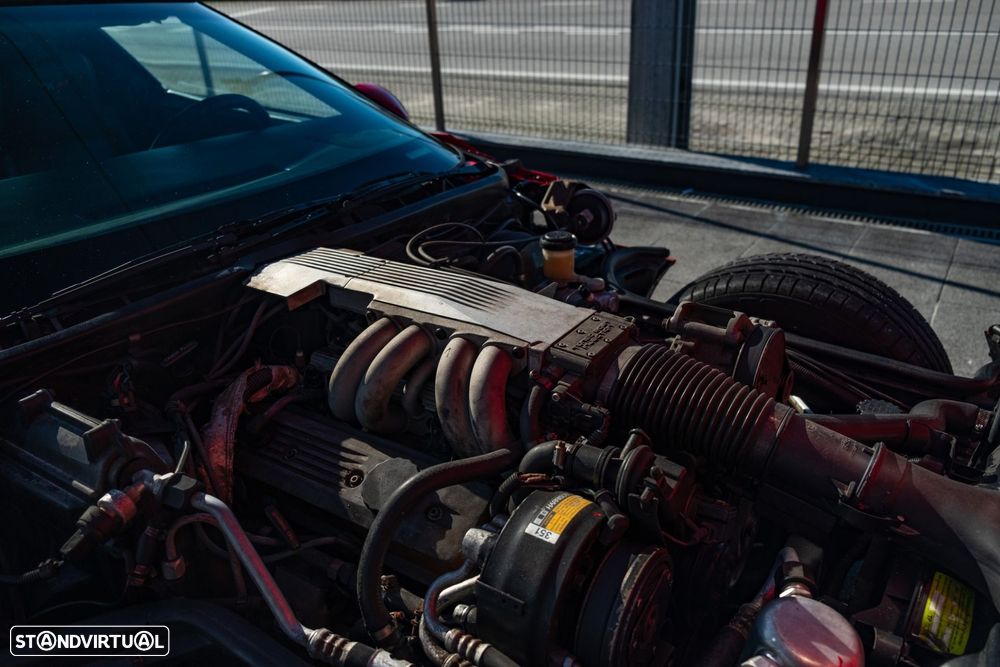 Chevrolet Corvette - 33