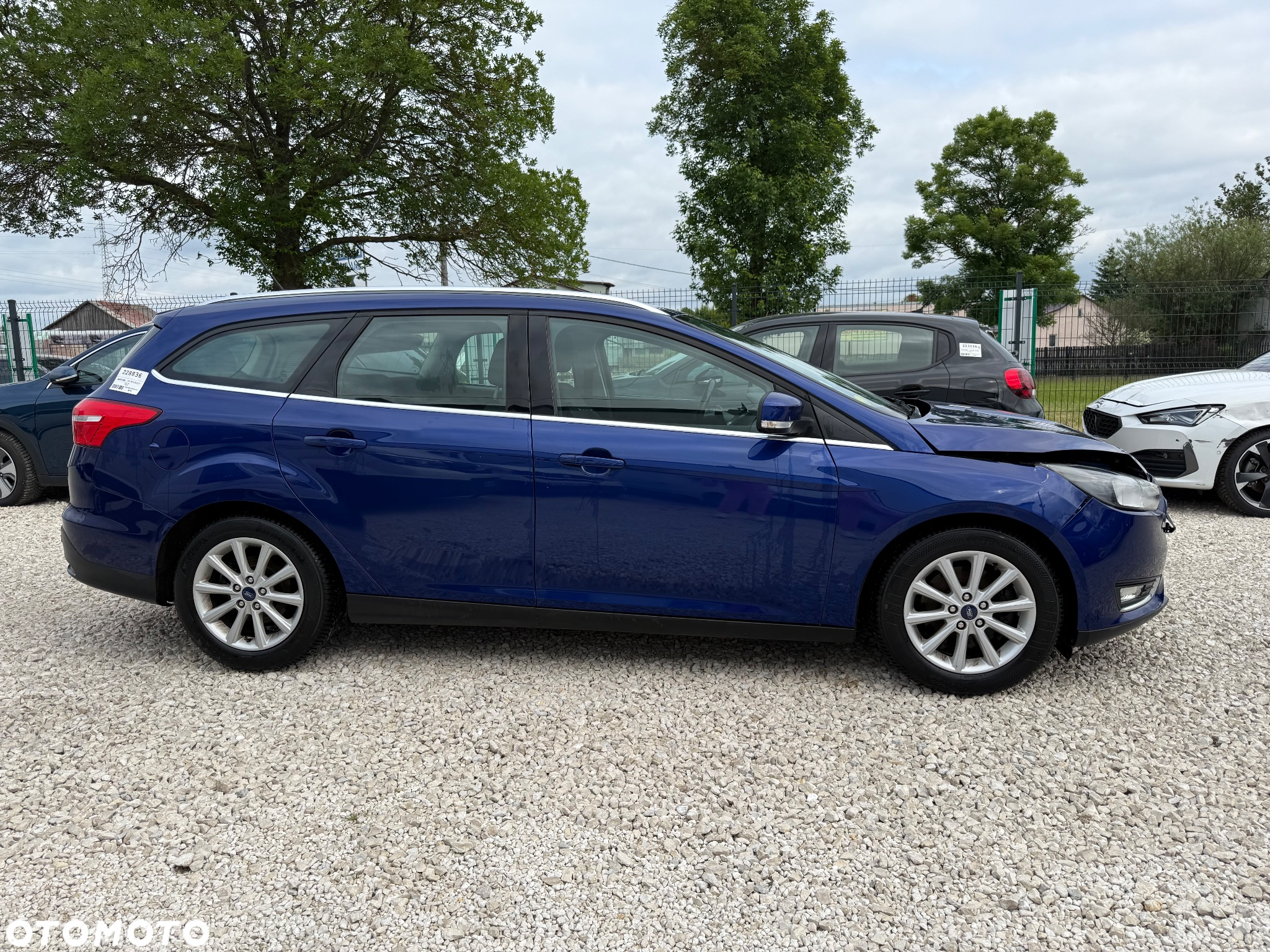 Ford Focus - 8