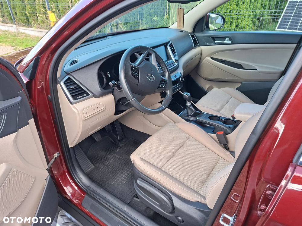 Hyundai Tucson 1.7 CRDI BlueDrive Comfort 2WD - 5