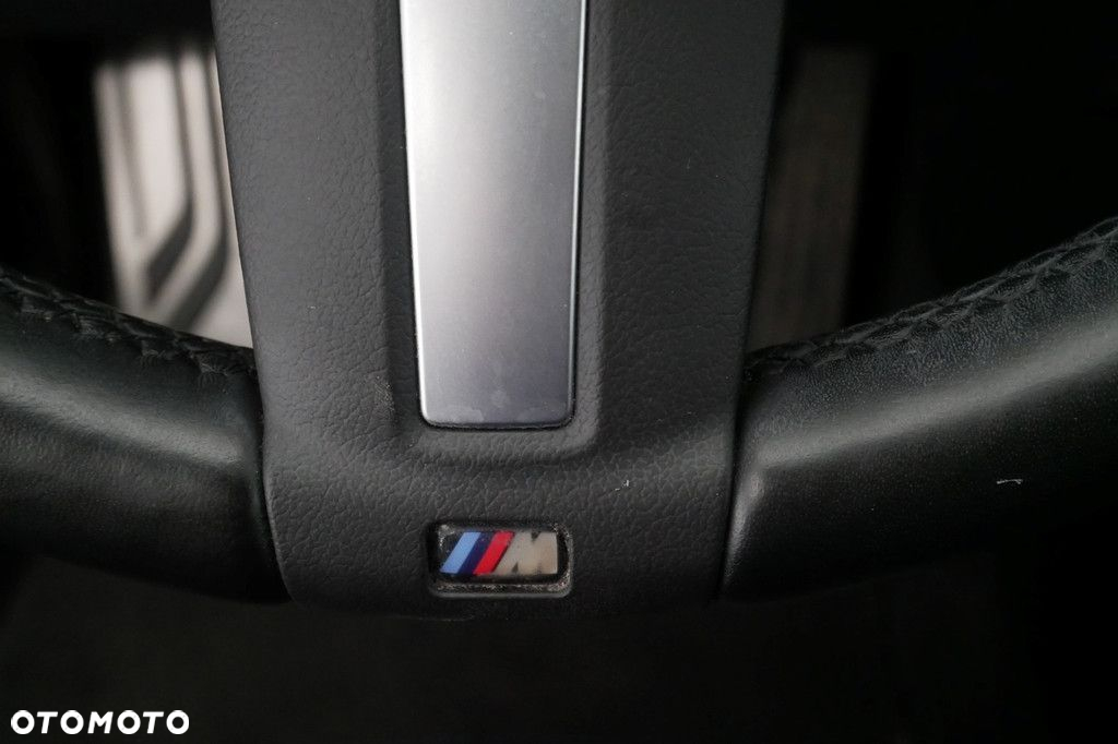 BMW X1 - 33